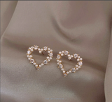 Shiny Zircon Heart Earrings - Simply Basy