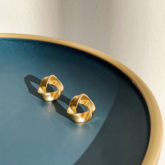 Matte Gold Geometric Earrings - Simply Basy